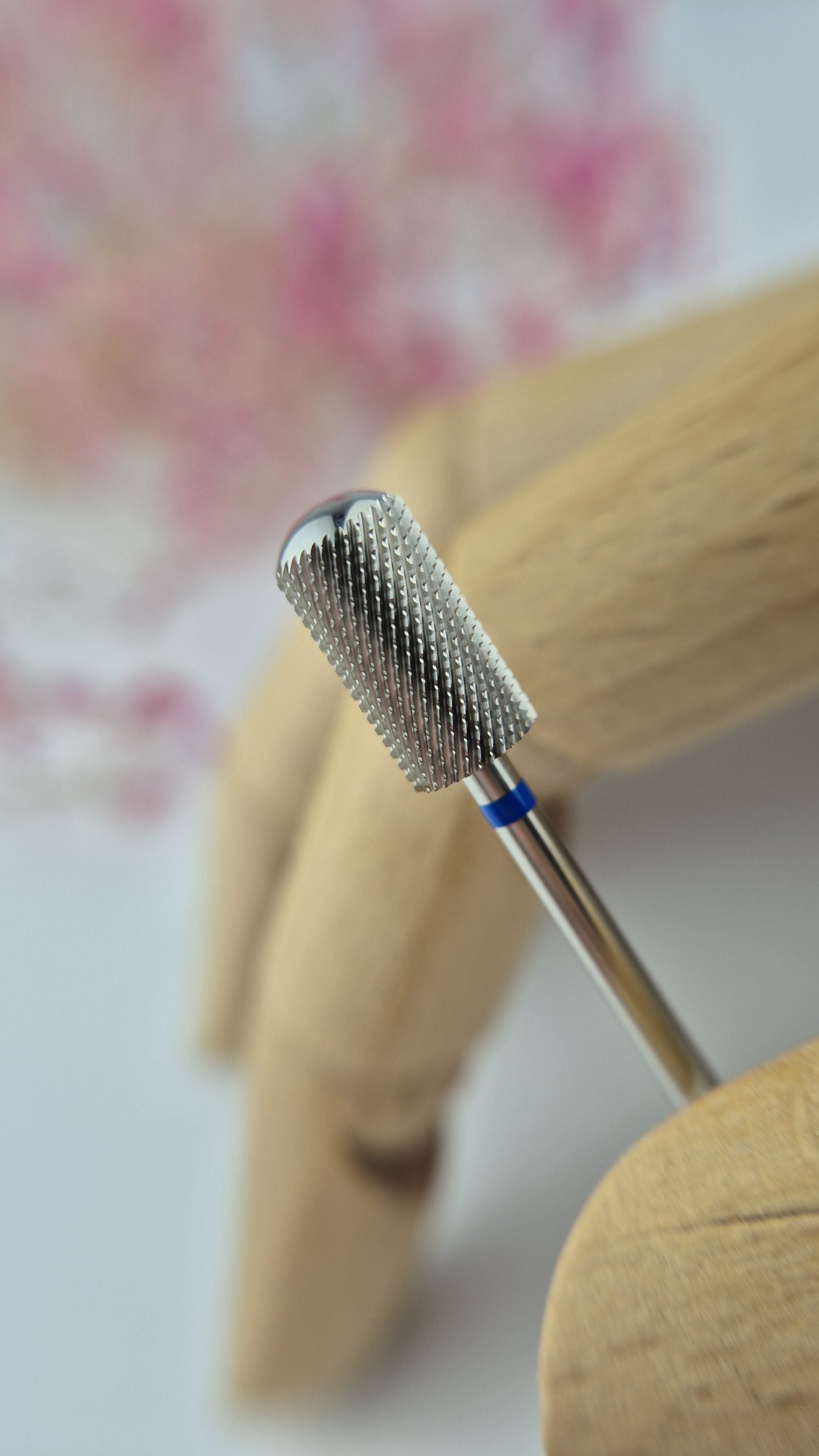 F41 – Silver Roller (M) frez walec do hybrydy i żelu