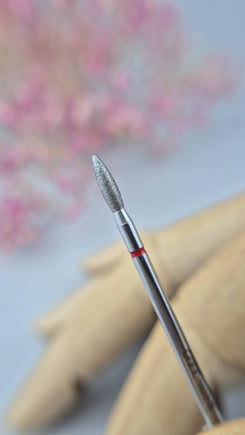 F335 – Frez Płomień czerwony 2,5 mm (F)