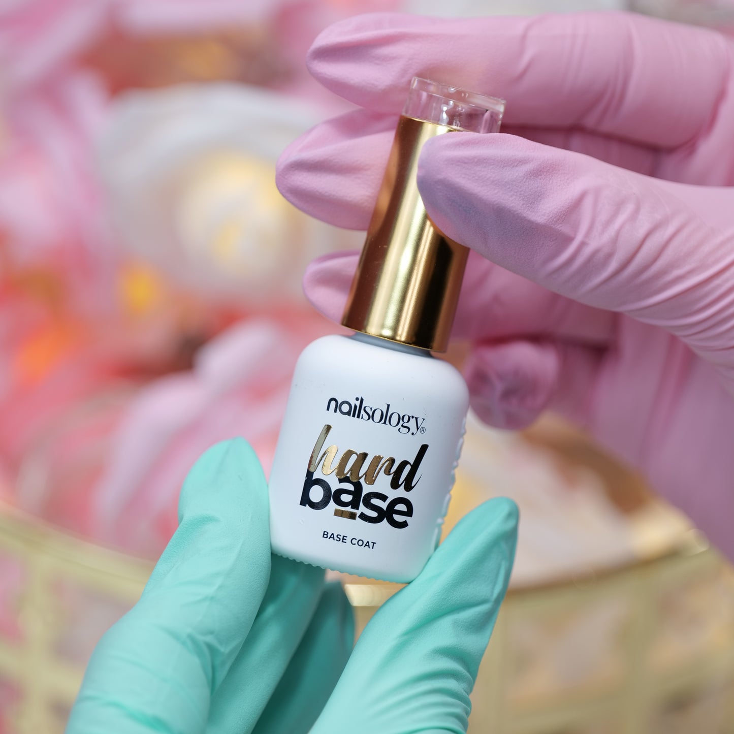 Hard Base Coat Nailsology baza