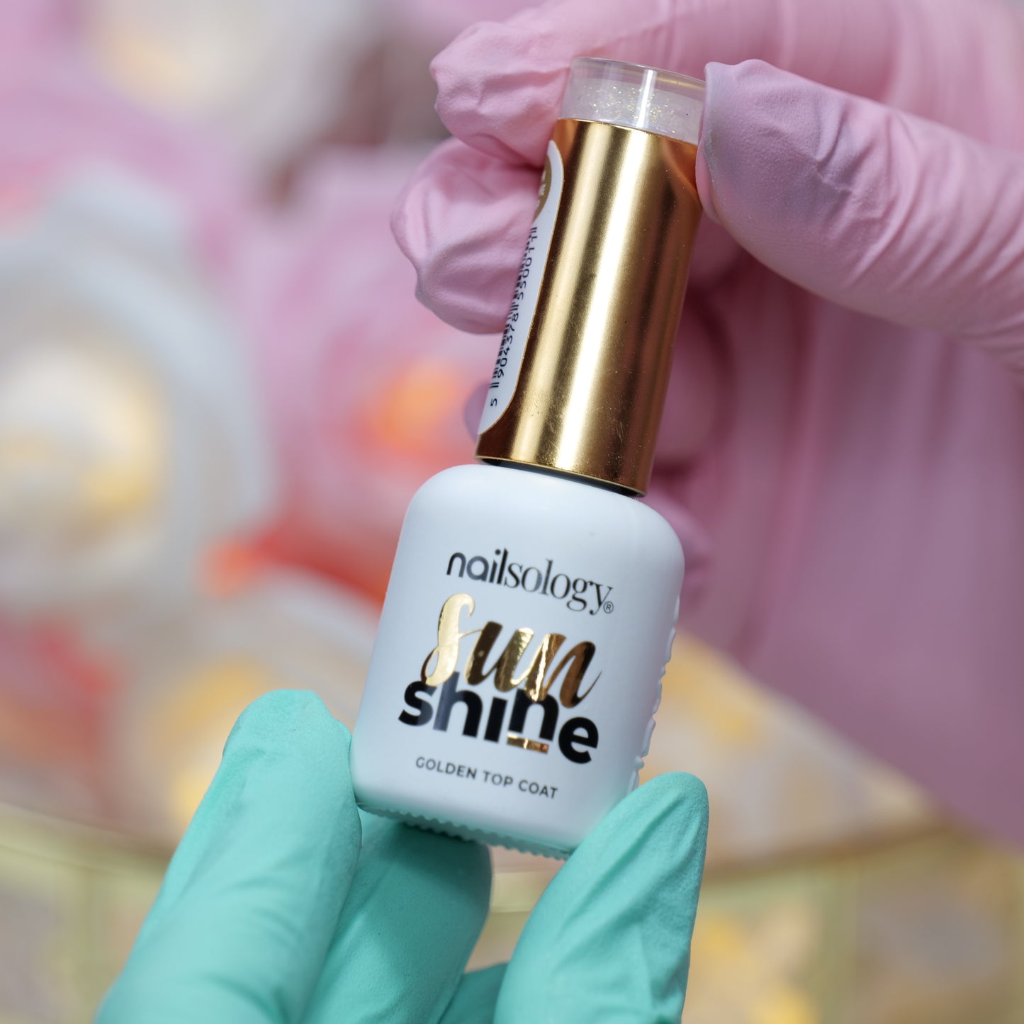 Top brokatowy do paznokci hybrydowych Nailsology Sun Shine