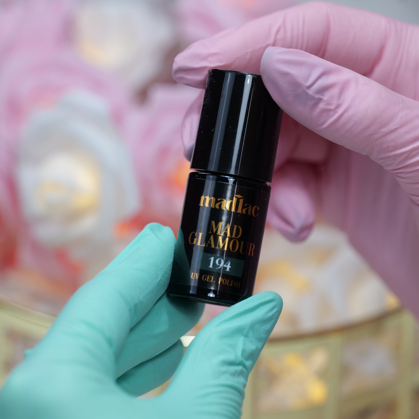 Lakier Hybrydowy UV LED Mad Glamour 6 ml – 194