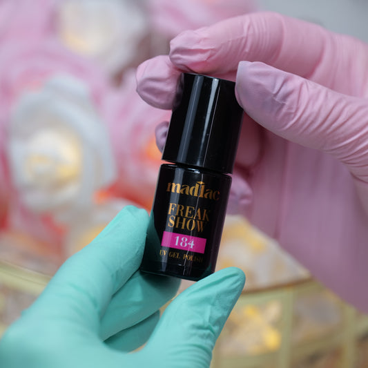 Lakier Hybrydowy UV LED Freak Show 6 ml – 184