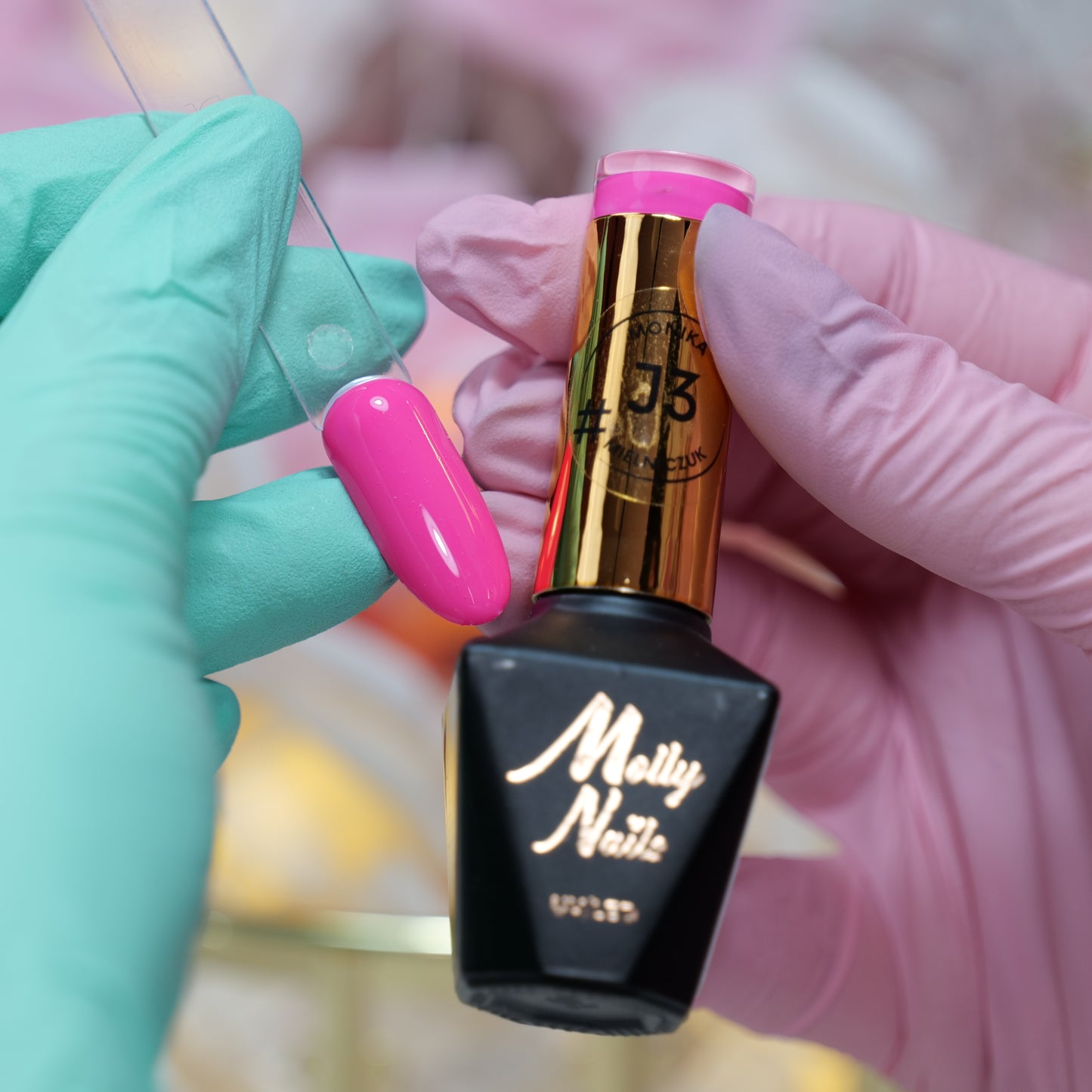 Lakier hybrydowy Molly Nails by Monika Mielniczuk J3