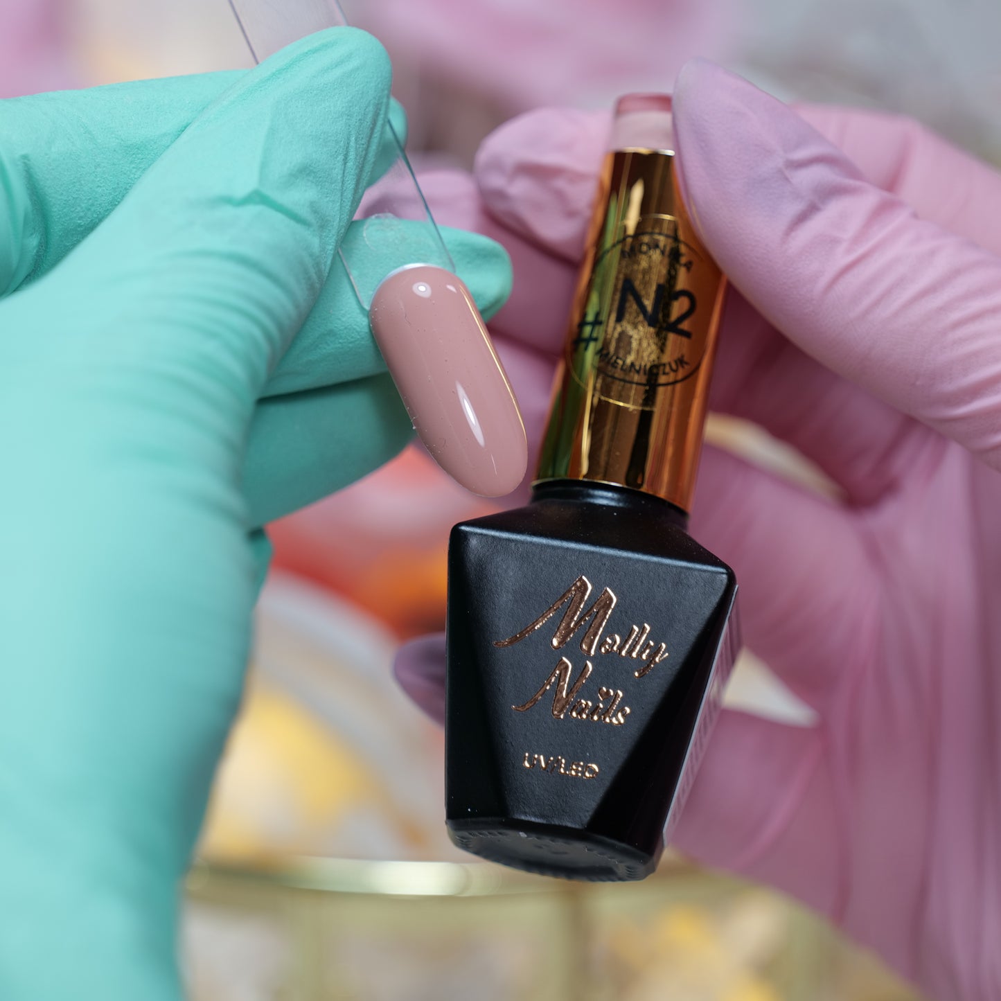 Lakier hybrydowy Molly Nails by Monika Mielniczuk N2