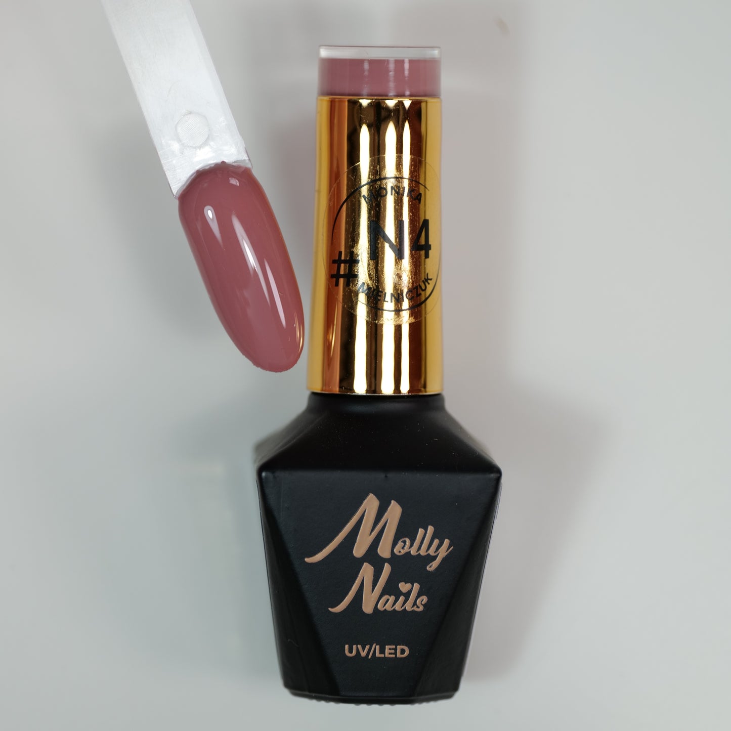 Lakier hybrydowy Molly Nails by Monika Mielniczuk N4